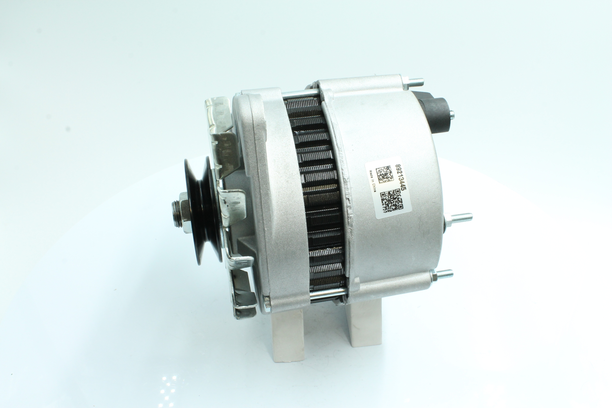 PowerMax 89213445 Dynamo MGR V8 3.9 190 Pk V8RE