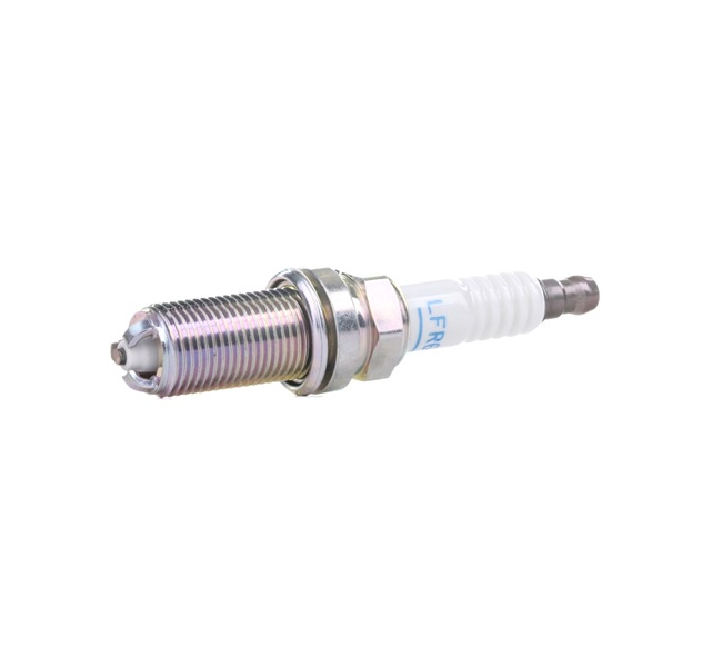 NGK 4704 Spark plugs Volvo V50 545 2.4 140 hp B 5244 S5