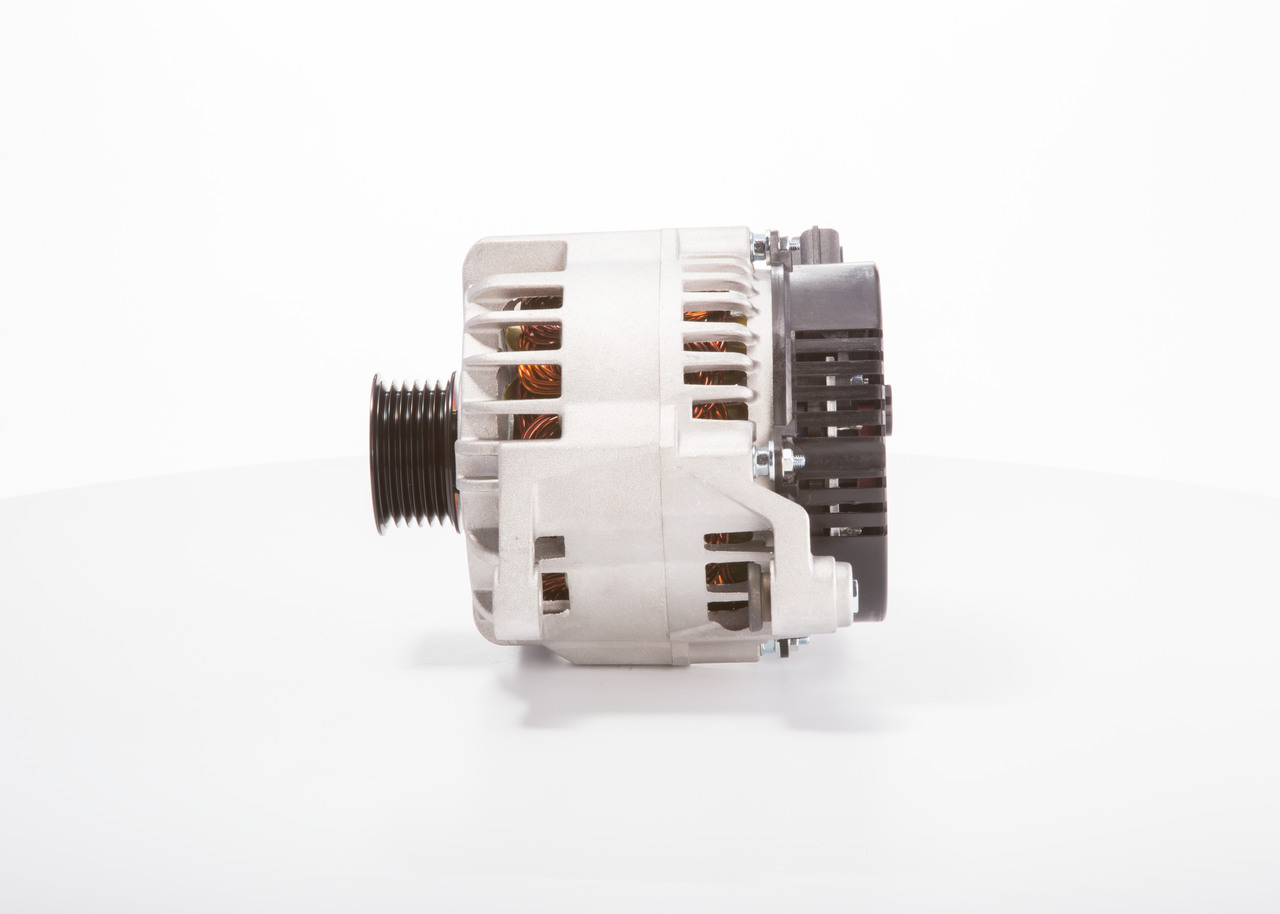 BOSCH F 042 307 013 Vevaxeldrev 2.0 16V 126 hk EDDF