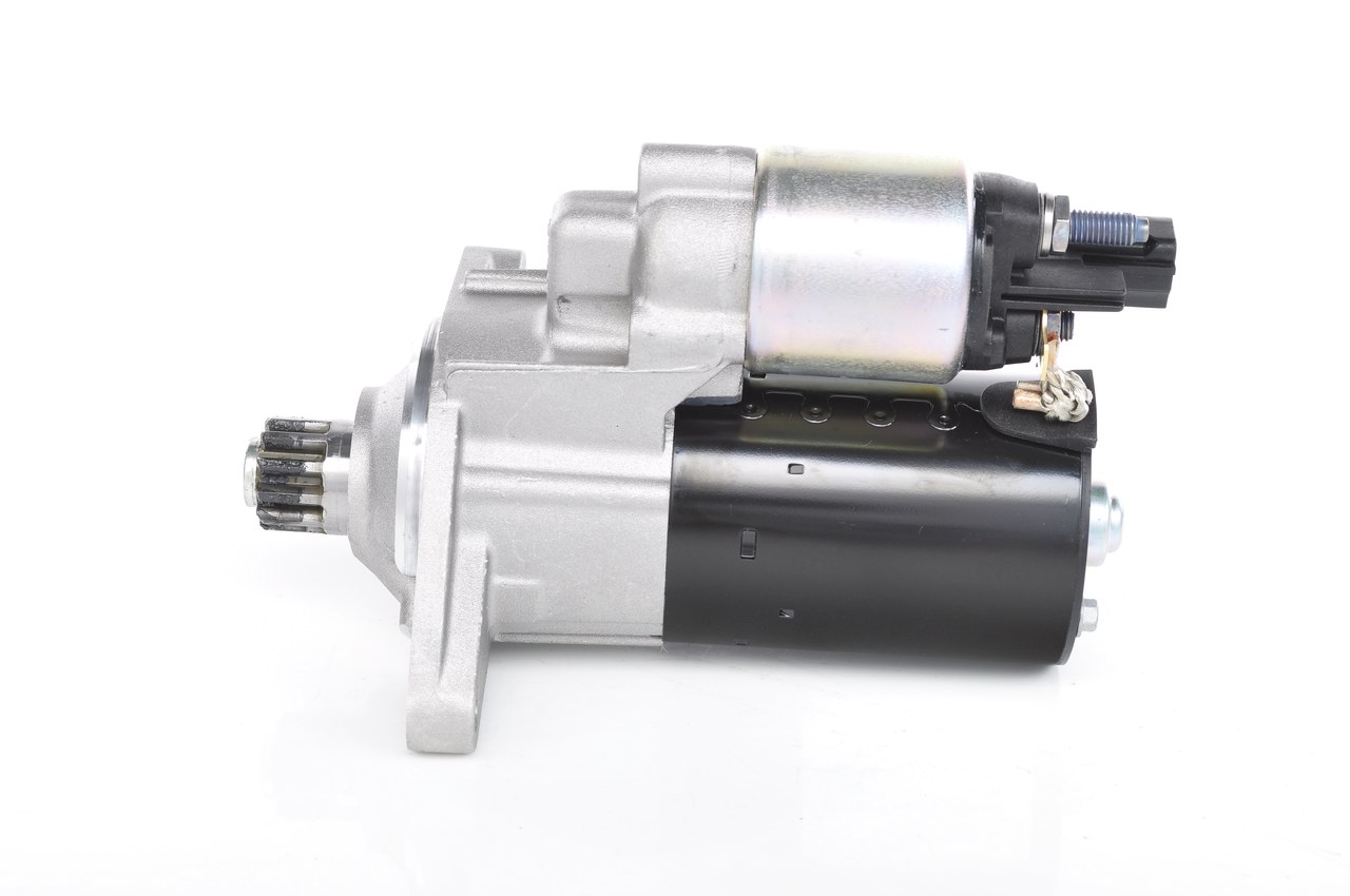 BOSCH 0 001 121 435 Starttimoottori Skoda Superb 3V3 2.0 TSI 4x4 272 hv DNUA
