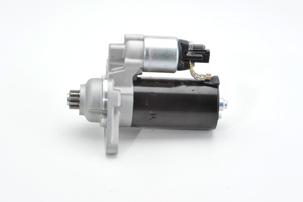 BOSCH 0 001 123 028 Käynnistysmoottori VW Caddy 4 Kombi 2.0 TDI 110 HV