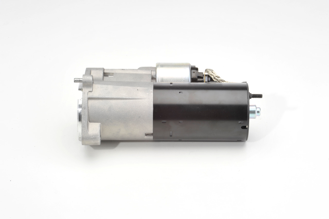 BOSCH 0 001 125 053 Starttimoottori Skoda Superb 3u 2.0 TDI 124 hv BWW