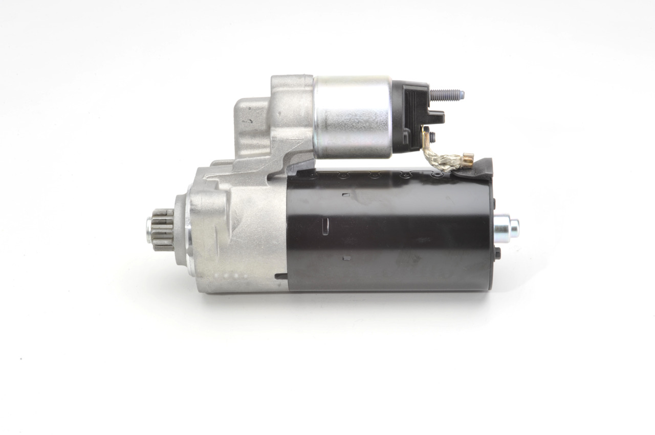 BOSCH 0 001 125 057 Starttimoottori Porsche Cayenne 955 Turbo 4.8 507 hv M 48.51