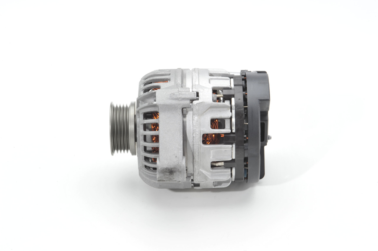 BOSCH 0 124 225 020 Vevaxeldrev 0.8 D (450.336) 45 hk