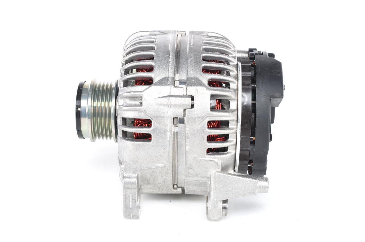 BOSCH 0 124 525 089 Lichtmaschine Audi A6 C5 1.9 TDI 130 PS