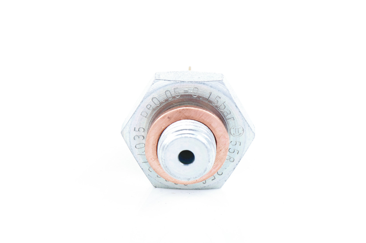 BOSCH 0 986 344 035 Olajnyomás kapcsoló BMW E9 Coupe 3.0 Csi 200 LE M30 B30