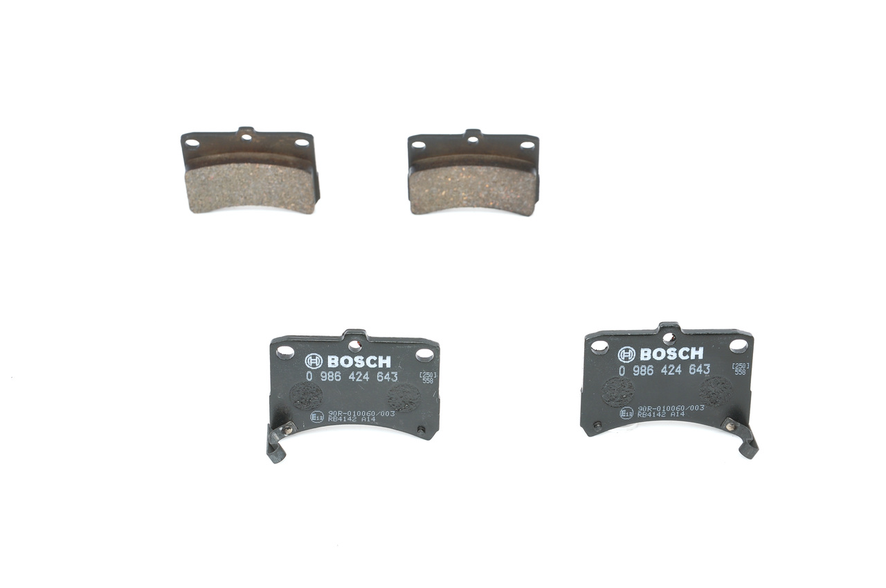 DAIHATSU BOSCH Bromsbeläggsats 0 986 424 643