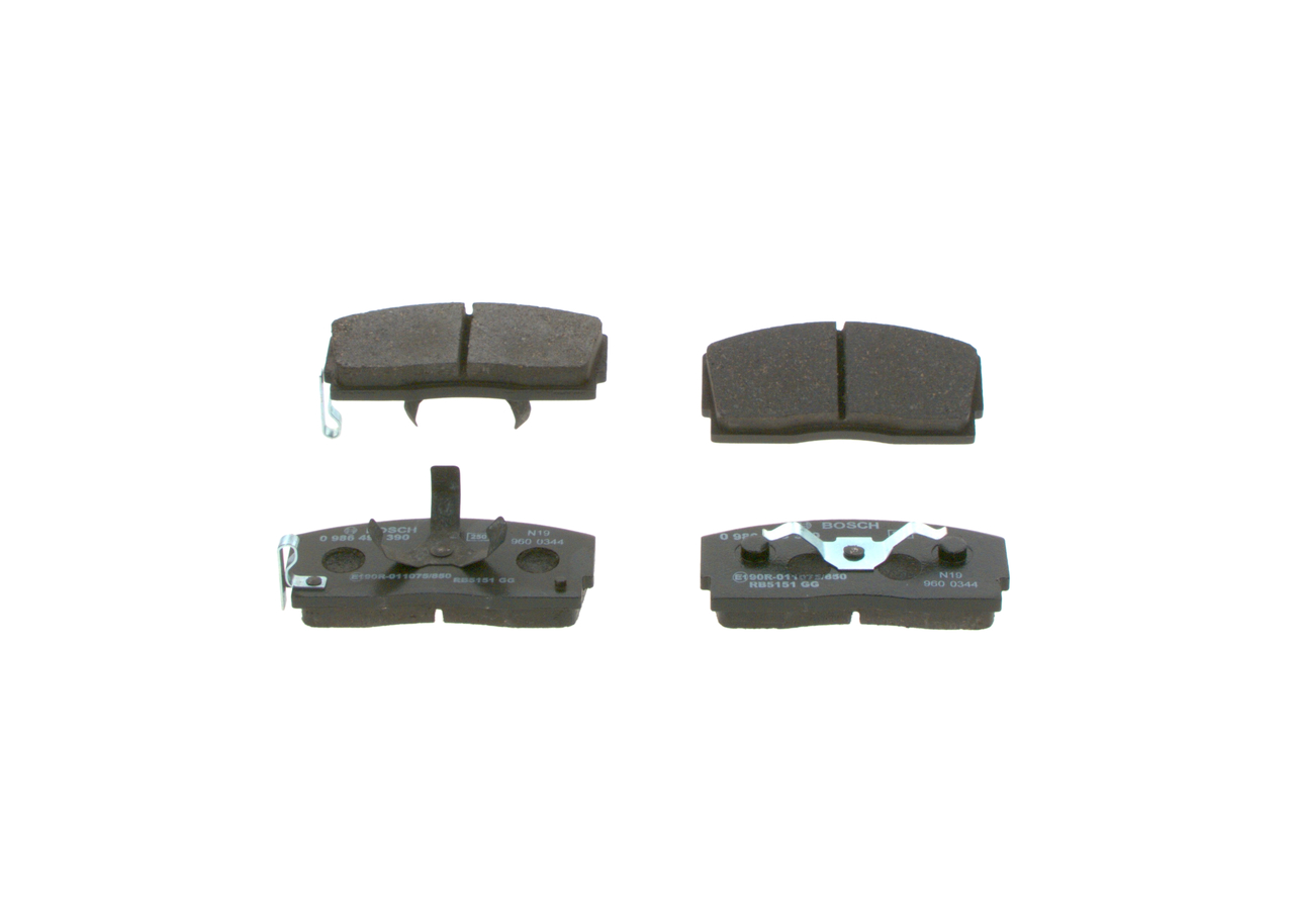DAIHATSU BOSCH Bromsklossar 0 986 493 390
