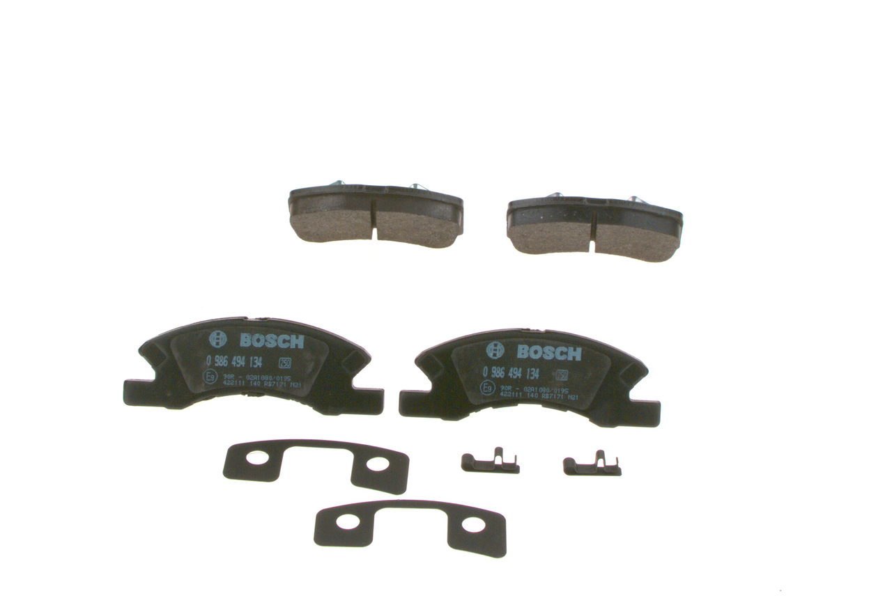 BOSCH 0 986 494 134 Τακάκια φρένων MITSUBISHI Mirage Sedan (A1_A) 1.2 (A13A) 80 PS 3A92