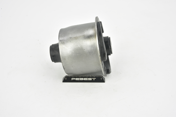 FEBEST TAB-458 Supporto assale Toyota Yaris 3 serie 1.5 Hybrid (NHP130_) 101 CV 1NZ-FXE