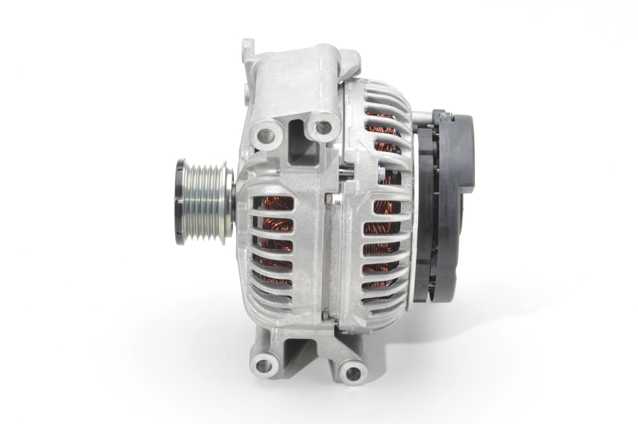 BOSCH 1 986 A00 543 Lichtmaschine Mercedes S203 C 220 CDI 2.2 (203.208) 150 PS OM 646.963