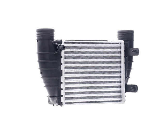 STARK SKICC-0890317 Intercooler Audi A4 8h 2.0 TDI 140 CV BPW