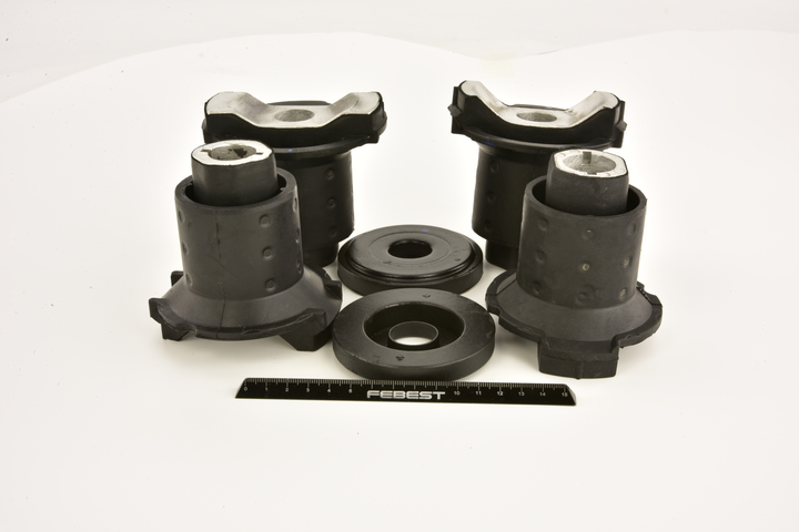 Köp billigt CRAB-GRCHIVSF-KIT Axelbussning Bak, Fram från FEBEST 05180886AA