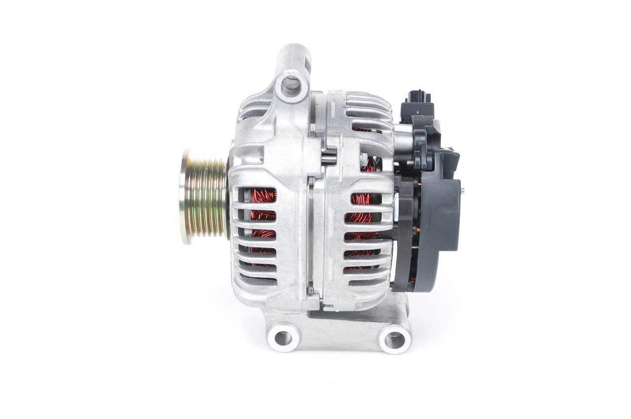 BOSCH 0 124 415 030 Lichtmaschine Ford Transit Mk5 Bus 2.0 DI 75 PS D3FA