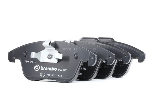 DAIMLER BREMBO Klocek hamulcowy P 36 022