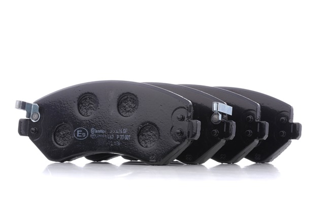BREMBO P 37 007 Τακάκια φρένων Chrysler Voyager rg 3.3 178 PS EGM