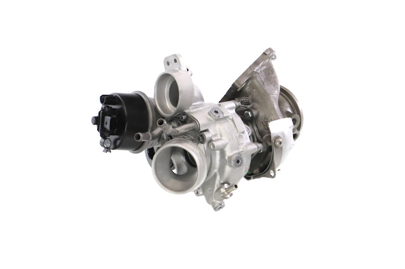 REMANTE 003-002-004476R Turbo Passat B8 Variant 2.0 TDI 4motion 240 hk CUAA