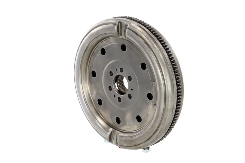 REMANTE 009-001-000001R Volano AUDI A3 8v S3 2.0 quattro 280 PS CJXB