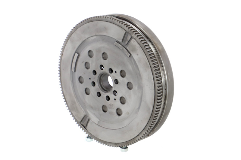 REMANTE 009-001-000033R Βολάν Opel Astra J gtc 1.7 CDTI (08) 131 PS A 17 DTF