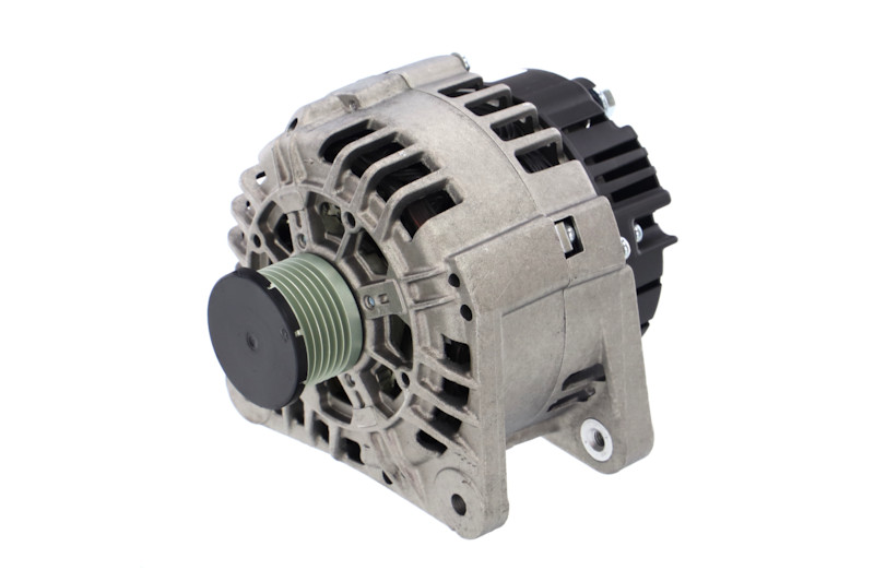 REMANTE 011-003-000384R Lichtmaschine Nissan Note e11 1.5 dCi 86 PS
