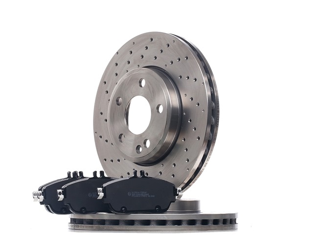 STARK SKBK-10991678 Fék készlet MERCEDES-BENZ B-osztály (W246, W242) B 180 CDI 1.8 (246.200) 109 LE OM 651.901