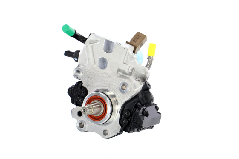 REMANTE 002-002-001415R Pompa ad alta pressione Mercedes S204 C 180 CDI (204.200) 120 CV