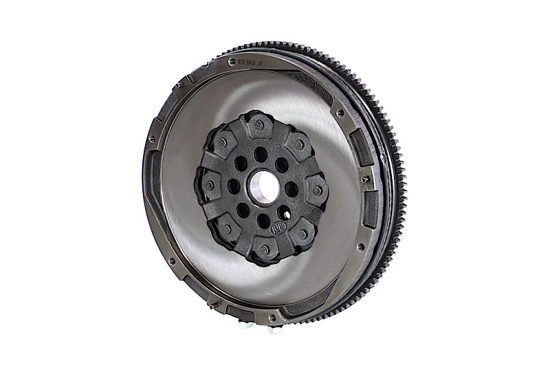 REMANTE 009-001-000158R Volano Renault Master III Bus 2.3 dCi 145 FWD (JV0F, JV0S, JV0T) 146 PS M9T 706
