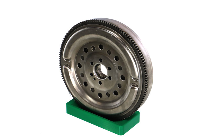 REMANTE 009-001-000182R Volano Passat B5 1.6 102 PS ALZ