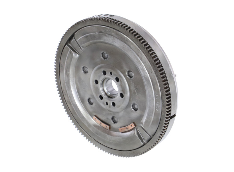REMANTE 009-001-000186R Vauhtipyörä Citroen C4 Picasso mk1 1.6 HDi 112 hv 9HR (DV6C)