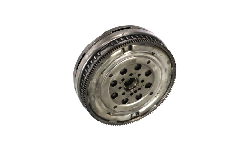 REMANTE 009-001-000194R Volano Mercedes S204 C 220 CDI 2.2 (204.202) 170PS 2012
