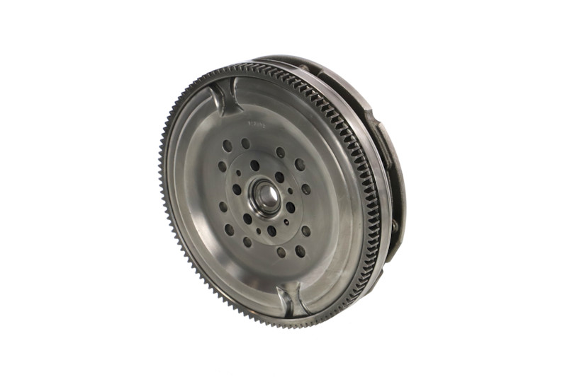 REMANTE 009-001-000246R Volano Opel Antara 07 2.0 CDTI 4x4 170PS 2016