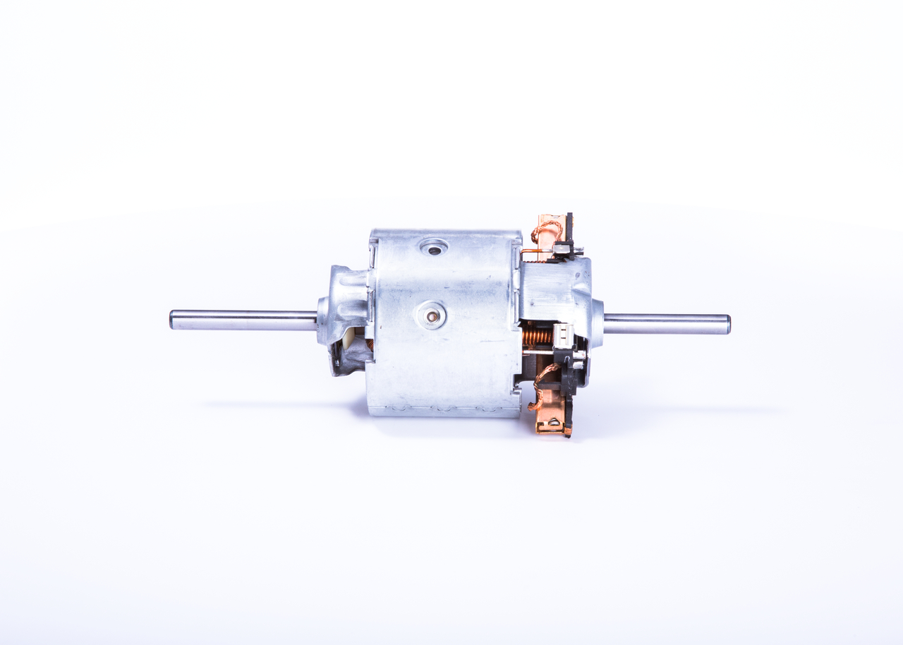 0 130 111 130 BOSCH Innenraumgebläse Preis