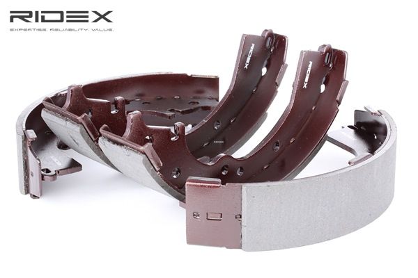 RIDEX 70B0187 Bromsbackar Hilux III 1.6 (RN40, RN30) 67 hk 12R