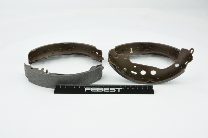 FEBEST 0102-NCP30R Fékpofa Toyota Corolla E12 1.5 RUNX VVT-i (NZE121_) 110 LE 1NZ-FE