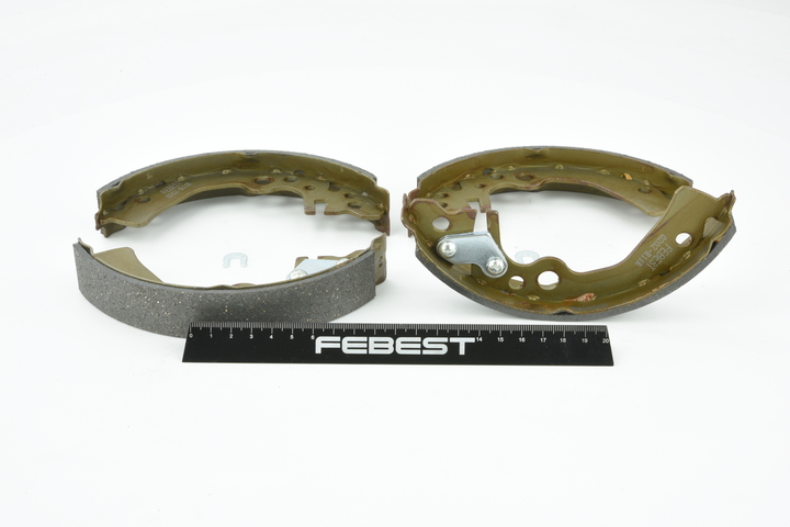 FEBEST 0202-E11R Remschoenset Nissan Note e11 1.5 109 PK