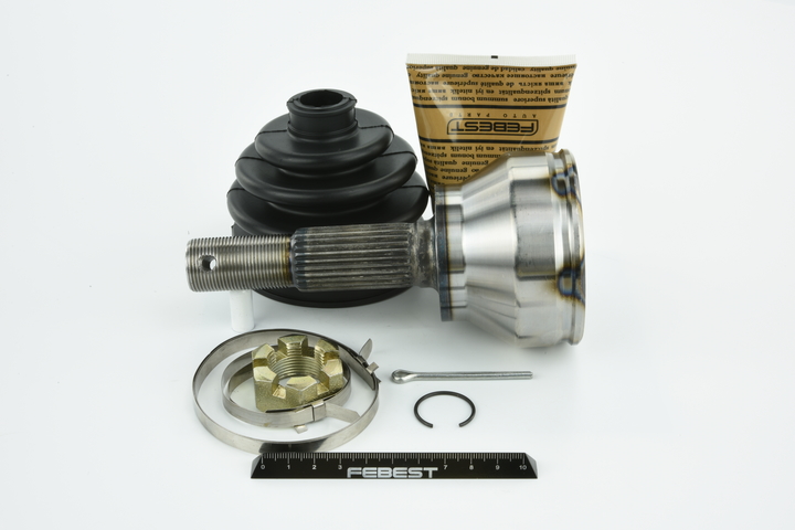 FEBEST 0210-FX35 Vevaxeldrev V6 604 hk VR38DETT