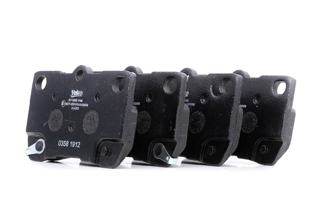 TOYOTA VALEO Set of brake pads 301888