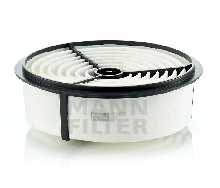MANN-FILTER C 2262 Luftfilter 2.6 i (UBS17) 116 PS